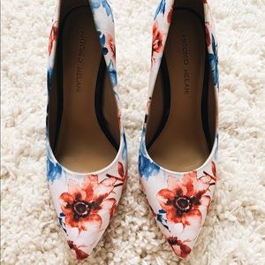 Floral Pumps